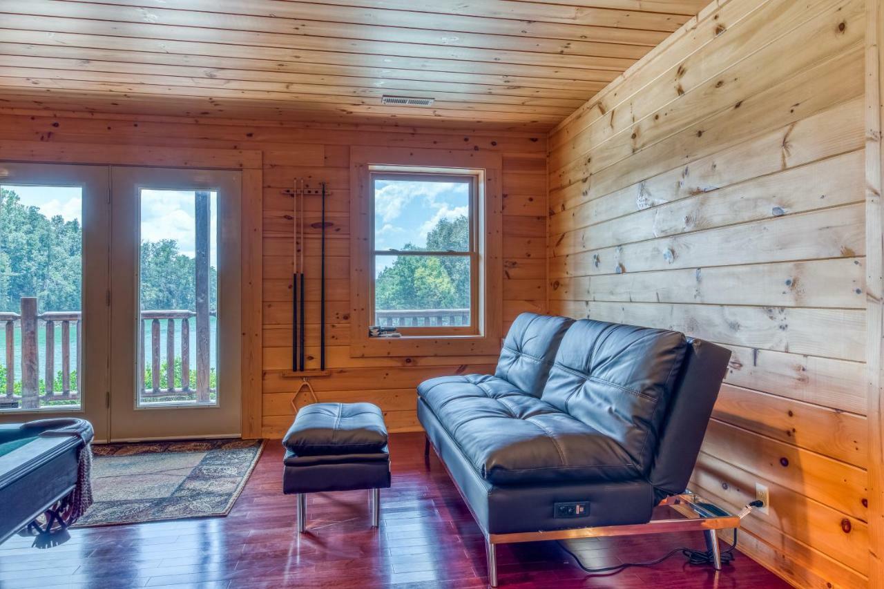 Majestic Lakefront Lodge Sevierville Esterno foto