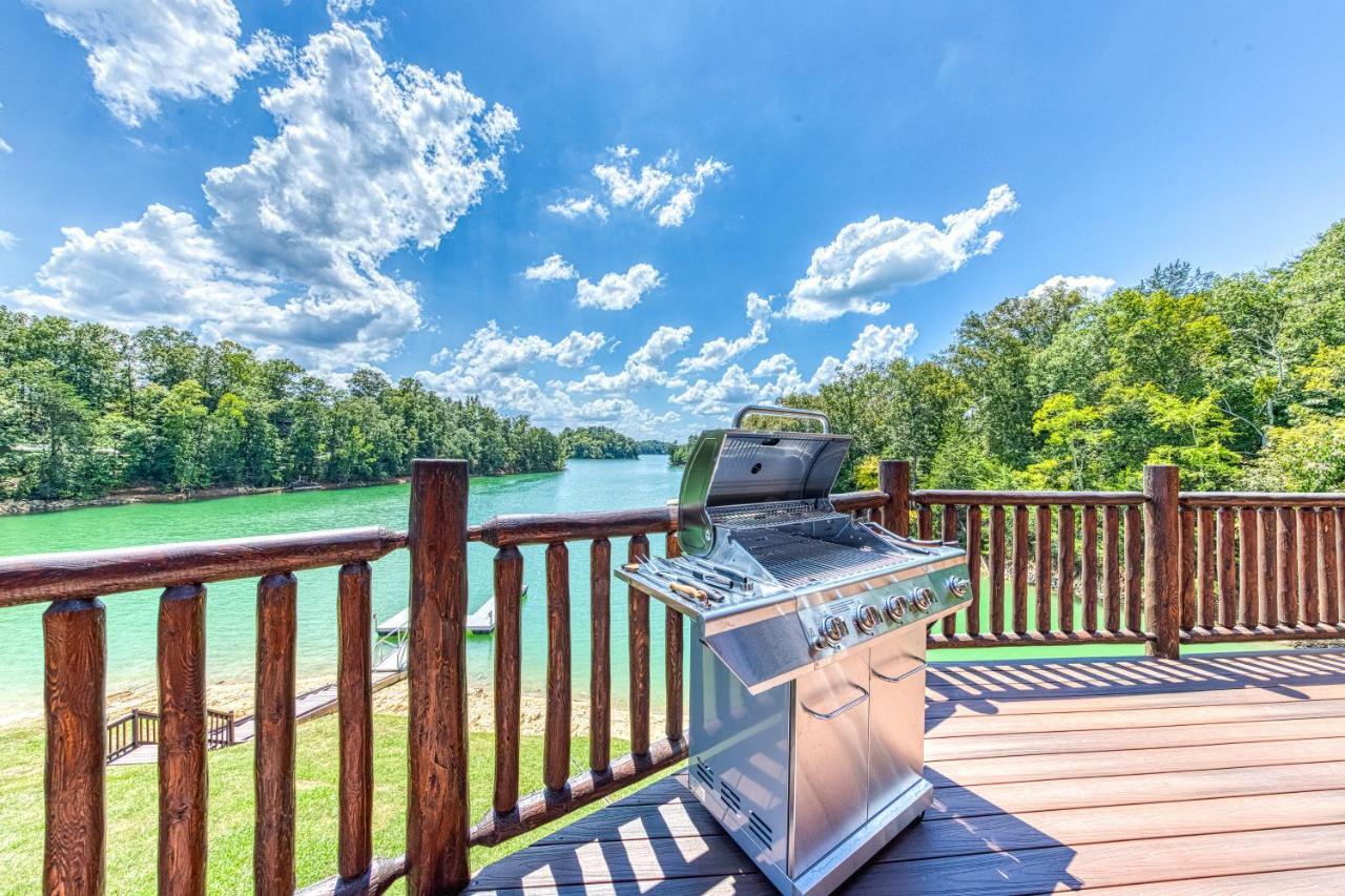 Majestic Lakefront Lodge Sevierville Esterno foto